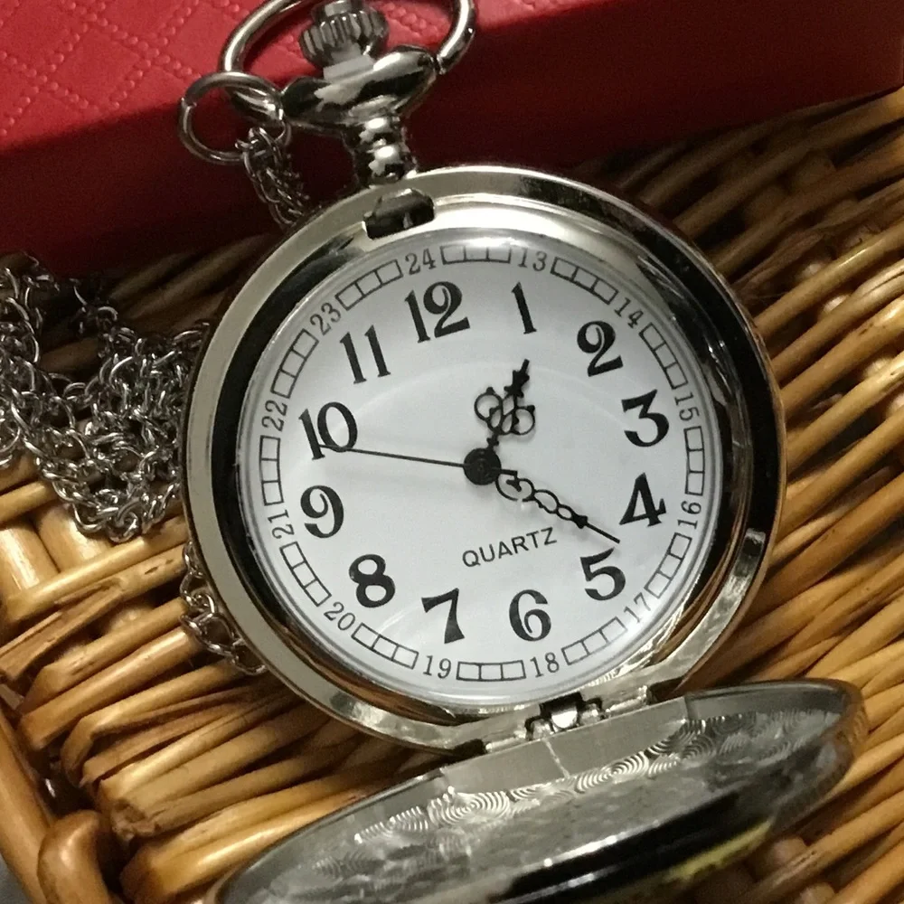 Pocket Watch The Greatest Dad Long Chain Quartz Analog Retro with Gift Box
